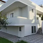 Vila Hysaj